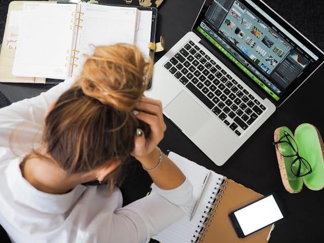 Estrategias Personales Para El Control Del Estrés, Burnout Y Otros Ciclos Psicosociales En El Sector De La Enseñanza